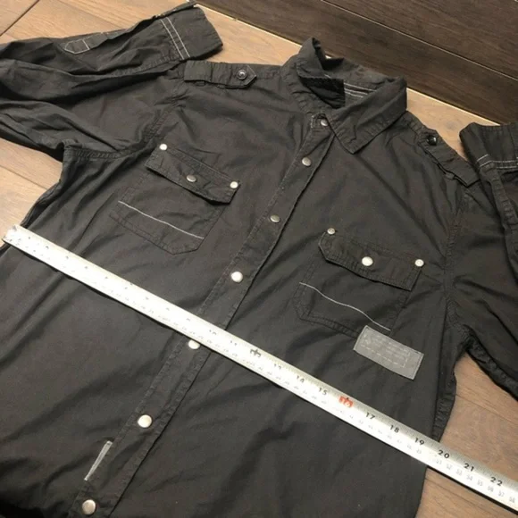 👕Urban Behaviour Button Up - Picture 3 of 6